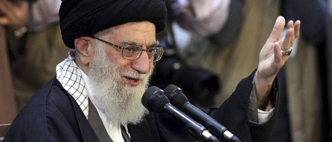 قائد الثورة الاسلامیة: الانتخابات لابد ان تكون نزیهة وسلیمة وفاعلة