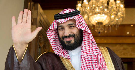 خطوتان فقط تفصل 